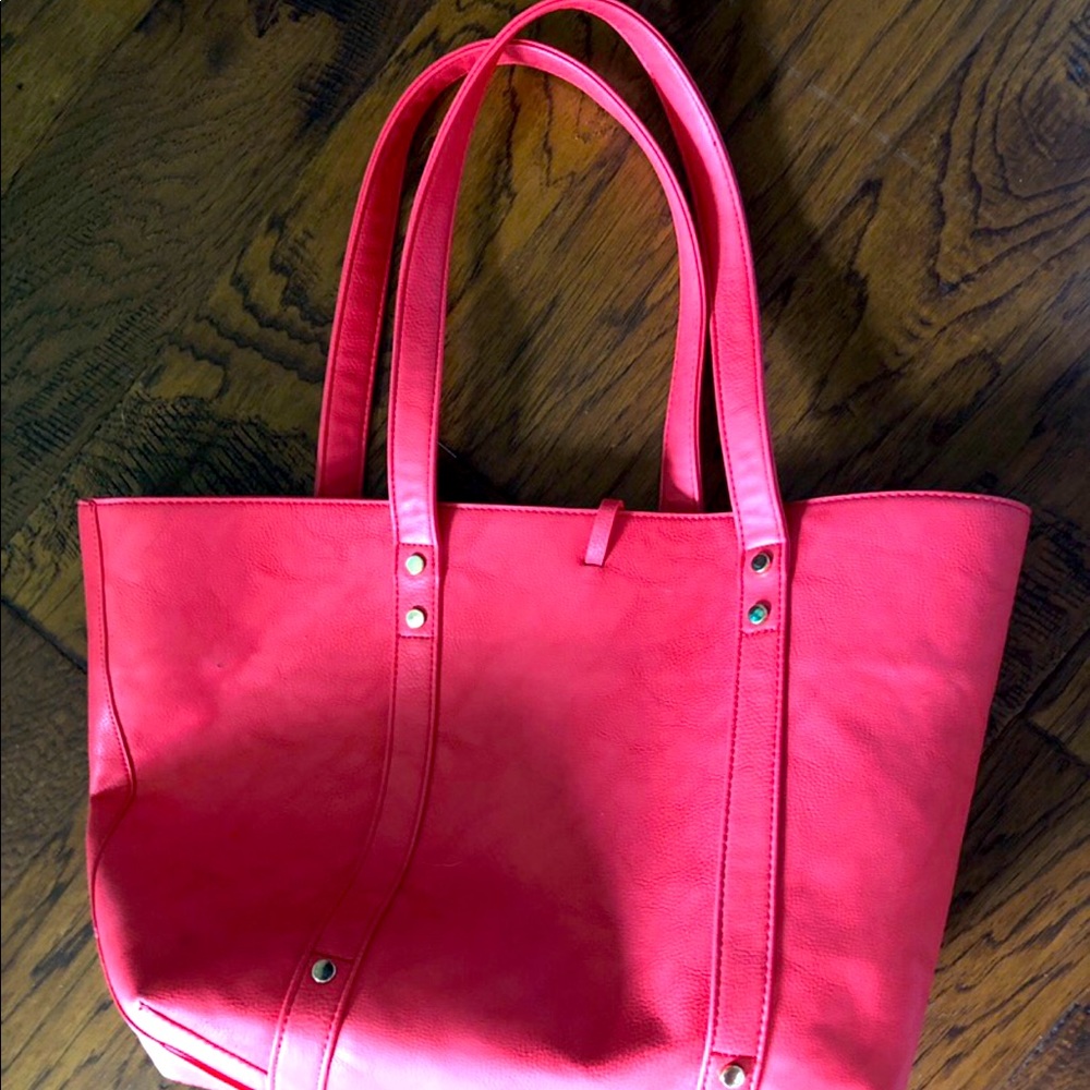 Charming Charlie tote bag